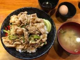 伝説のすた丼屋 道頓堀店