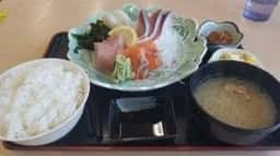 産直や よつくら亭