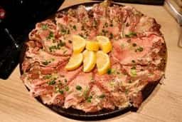焼肉 富や