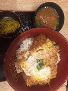 かつさと 沖縄安謝店