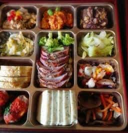 トオカツフーズ健康三彩受付ダイヤル