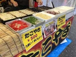 風治八幡宮参道のたこ焼き露店