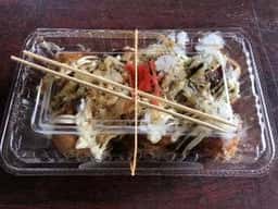風治八幡宮参道のたこ焼き露店