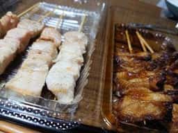 とりせん(焼鳥)弥八店