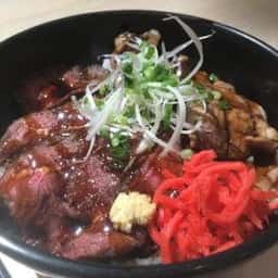 炙亭 とんぎゅう 海ほたる