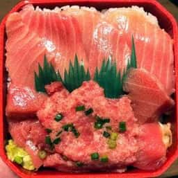 知床鮨 東京大丸店