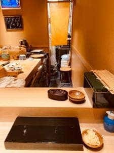 鮨 八角
