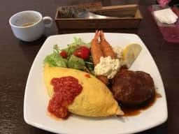 洋食ピッコローサ