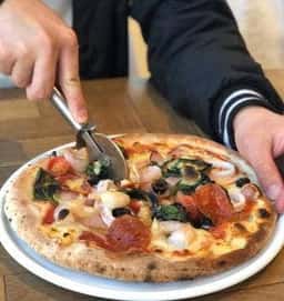 石窯ナポリピッツァとパンケーキのお店 シチノカフェ