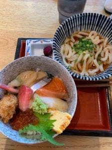 浜料理 厚岸漁業部 祐一郎商店 札幌駅前通店