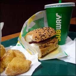 サブウェイ 大通 ル･トロワ店