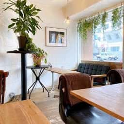LONER'S CAFE