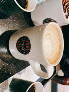 タリーズコーヒー 函館駅店