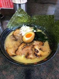 とんこつラーメン 松平