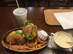 クアアイナ なんばパークス店