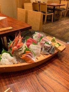 日本海雑色店
