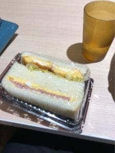 VIE DE FRANCE ホワイティ梅田店
