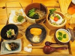 炭火焼とふるさと料理 山の茶屋
