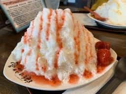 asian cafe 琉球美ら雪 那覇国際通り店