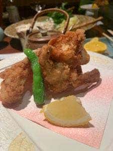六峰館