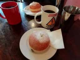 Pączki ポンチキヤ