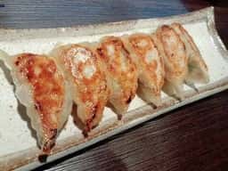 餃子 立山 梅田店