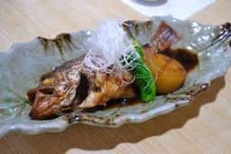 活魚季節料理 よしざわ