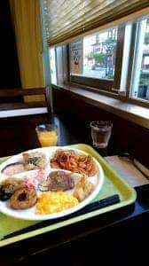 ホテルクラウンヒルズ大分 レストラン