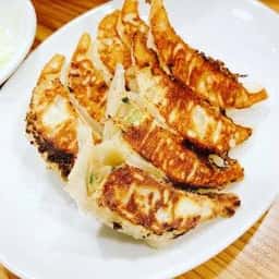 餃子食堂マルケン 西宮北口店