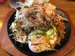 焼きそばは飲み物。 池袋東口店