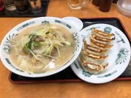 日高屋 キュービックプラザ新横浜店