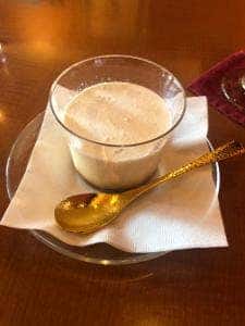 逗子のくつろぎカフェ ラ・シャット・ロンロン