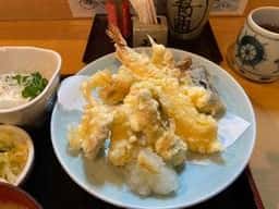 山もと