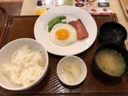 ガスト 中村橋店