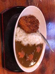 お食事処 郷路館