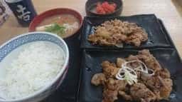 吉野家 202号線今宿店