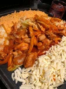 お肉とチーズ Butti's-ブッチーズ- 沼津店