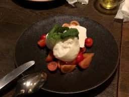 オービカ モッツァレラバー 梅田店