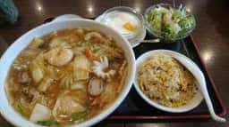 桂林餃子 満足 幕張本郷店