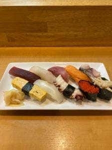 鮨 とよ川