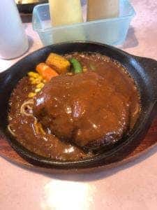 手作りハンバーグ くれよん