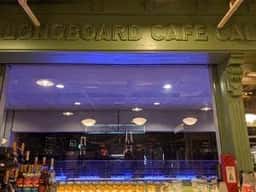 ロングボード・カフェ