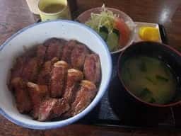 お食事処 ながどて