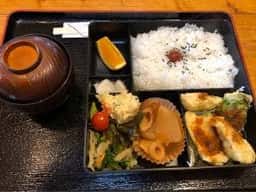 ログキャビン