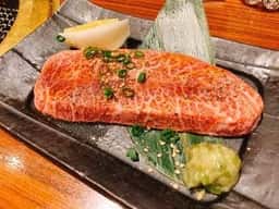 炭火焼肉こうしん