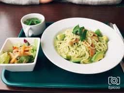 カフェ＆バー ブロッサム