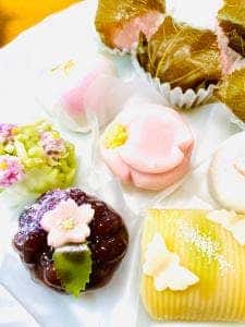 亀屋芳広 春岡店