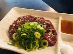 ホルモン焼肉石大