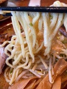 中華そば 満月 豊栄店