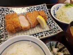 ぽるしぇ 本店